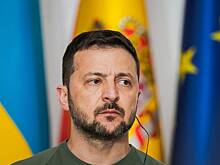 Зеленский сравнил отсутствие Байдена на «мирном саммите» с аплодисментами Путину