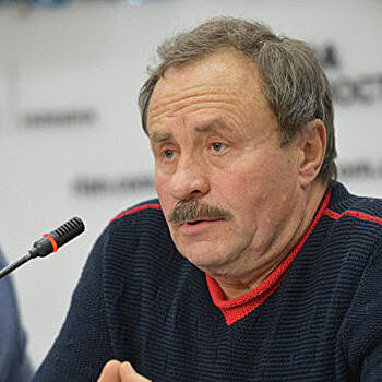 «Нам было по барабану». Быстряков рассказал, с какого события начался «дерибан» Украины
