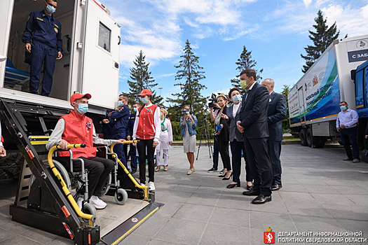 Губернатор Куйвашев отправил спецдесант в свердловские села