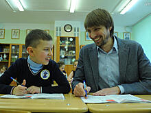 Возраст директора не имеет значения