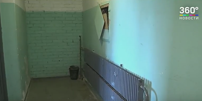 Без освещения и отопления: глава Дубны проинспектировал состояние одного из многоквартирных домов