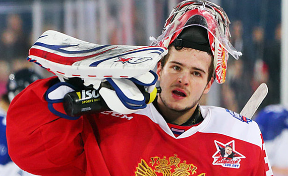 Российский вратарь Шестеркин признан первой звездой недели НХЛ
