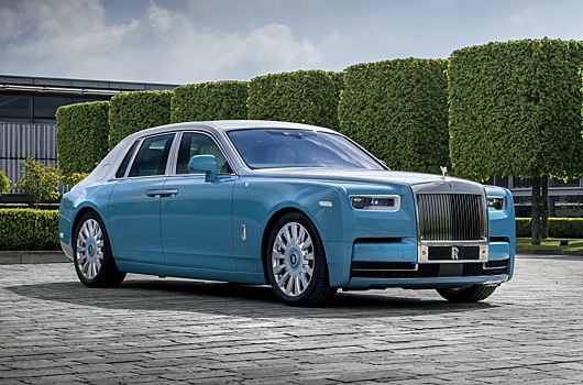 Rolls-Royce представил три эксклюзивных Phantom: жемчуг, золото и Восток