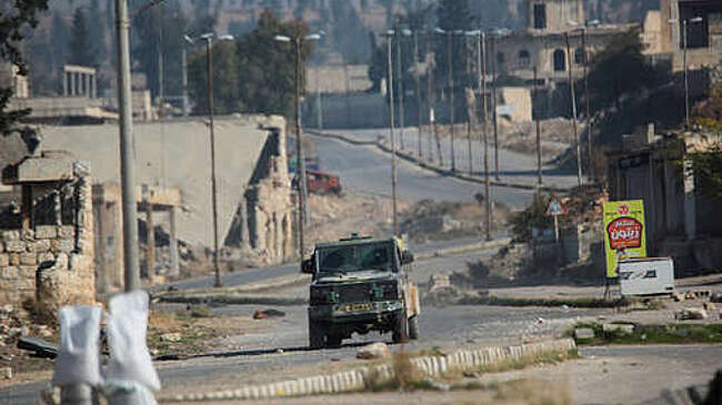 Курдские кварталы Алеппо блокированы танками армии Сирии