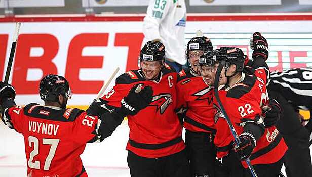 Хоккеисты "Авангарда" забросили три безответные шайбы в ворота "Барыса"