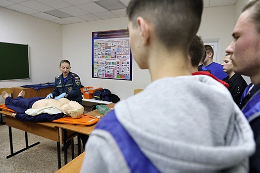 В Краснодаре волонтеры учились спасать потерявшихся детей