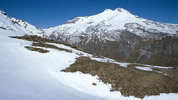 На Эльбрусе запустили шаттлы для эвакуации туристов