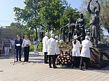 Самарцы почтили память медработников