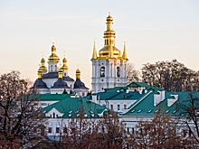 Наместника Киево-Печерской лавры митрополита Павла отправили под домашний арест