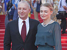 Оксана Акиньшина подала в суд на мужа