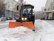 Круглосуточный контроль: в Новосибирской области усилили очистку трасс от снега