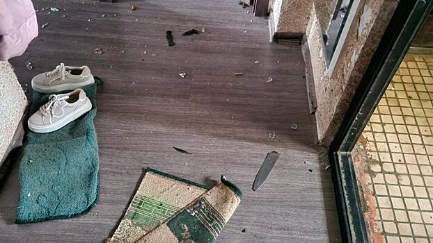 В Калужской области полицейские обезвредили бросавшегося на них с ножами мужчину