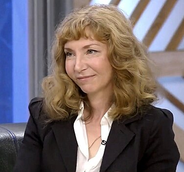 Актриса Ольга Мелихова бросила театр и стала работать в компании по продаже мебели