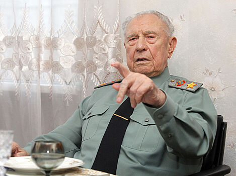 Почему военные в СССР так боялись маршала Язова