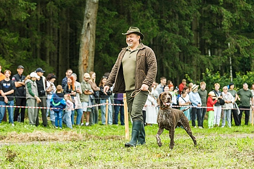 Сцены охоты из романа Льва Толстого ожили в Ясной Поляне