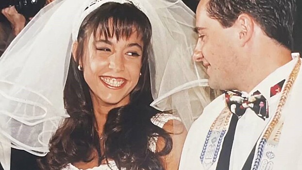 «Отправляйтесь в тюрьму». Невесту раскритиковали за переделанное платье