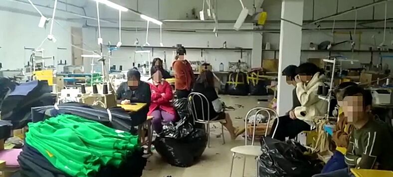 В Подмосковье на швейном производстве незаконно работали 13 мигрантов