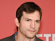 Кутчер рассказал о частичной потери слуха из-за болезни