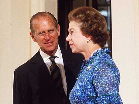 Ссоры, расставания и слухи об интрижках: 73 сложных и счастливых года Елизаветы II и принца Филиппа