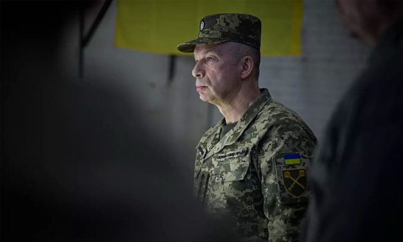 СМИ сообщили, что Сырский расформировал одну из группировок ВСУ