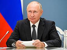 Путин наградил школьницу и дворника