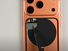 iFixit: корпус iPhone 17 Pro прочный, но выступ камеры царапается мгновенно